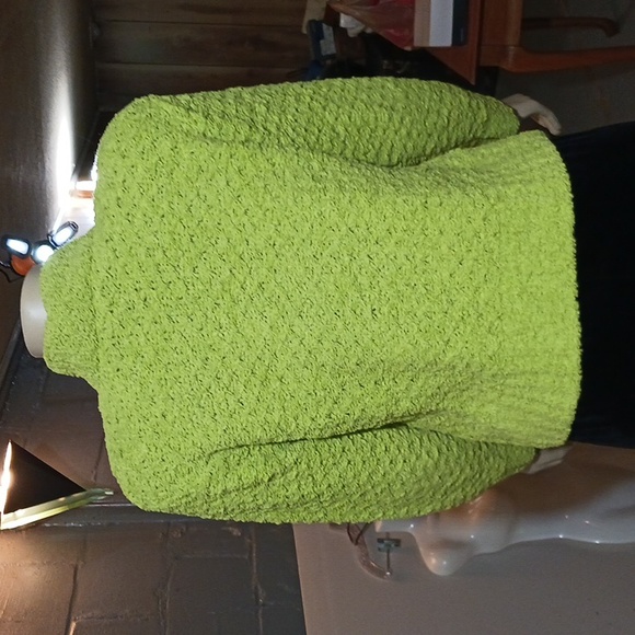 Sarah McKenzie Bright Green Long Sleeve Zip up Sweater Sz PM, - Picture 2 of 9